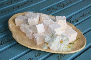 Passionfruit marshmallow