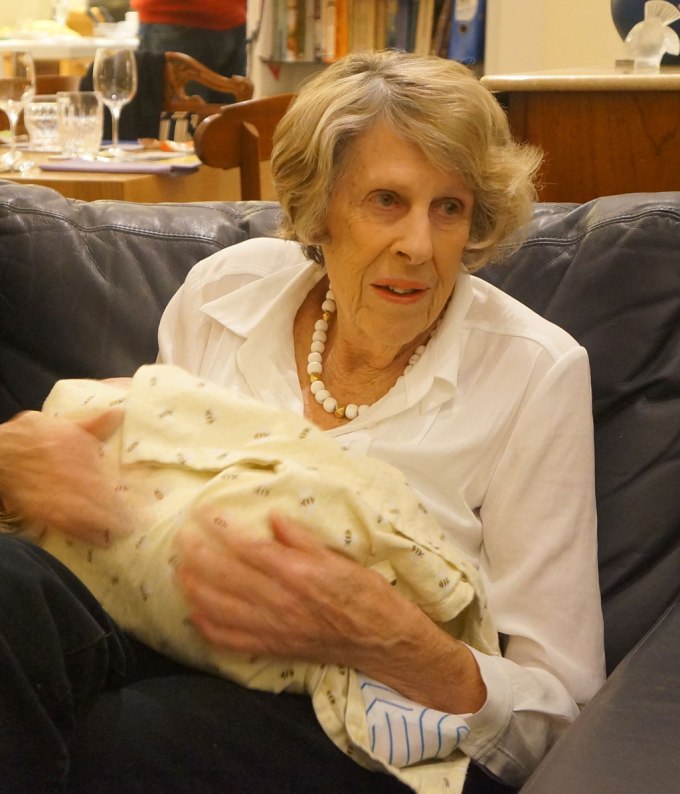 Web-Judy-nursing-Tommy